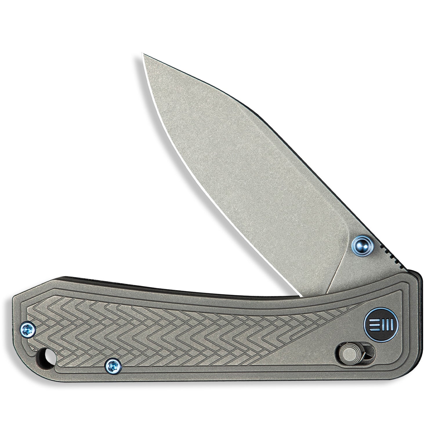 KNAFS-00581 Bougie Banter Gray Titanium half open